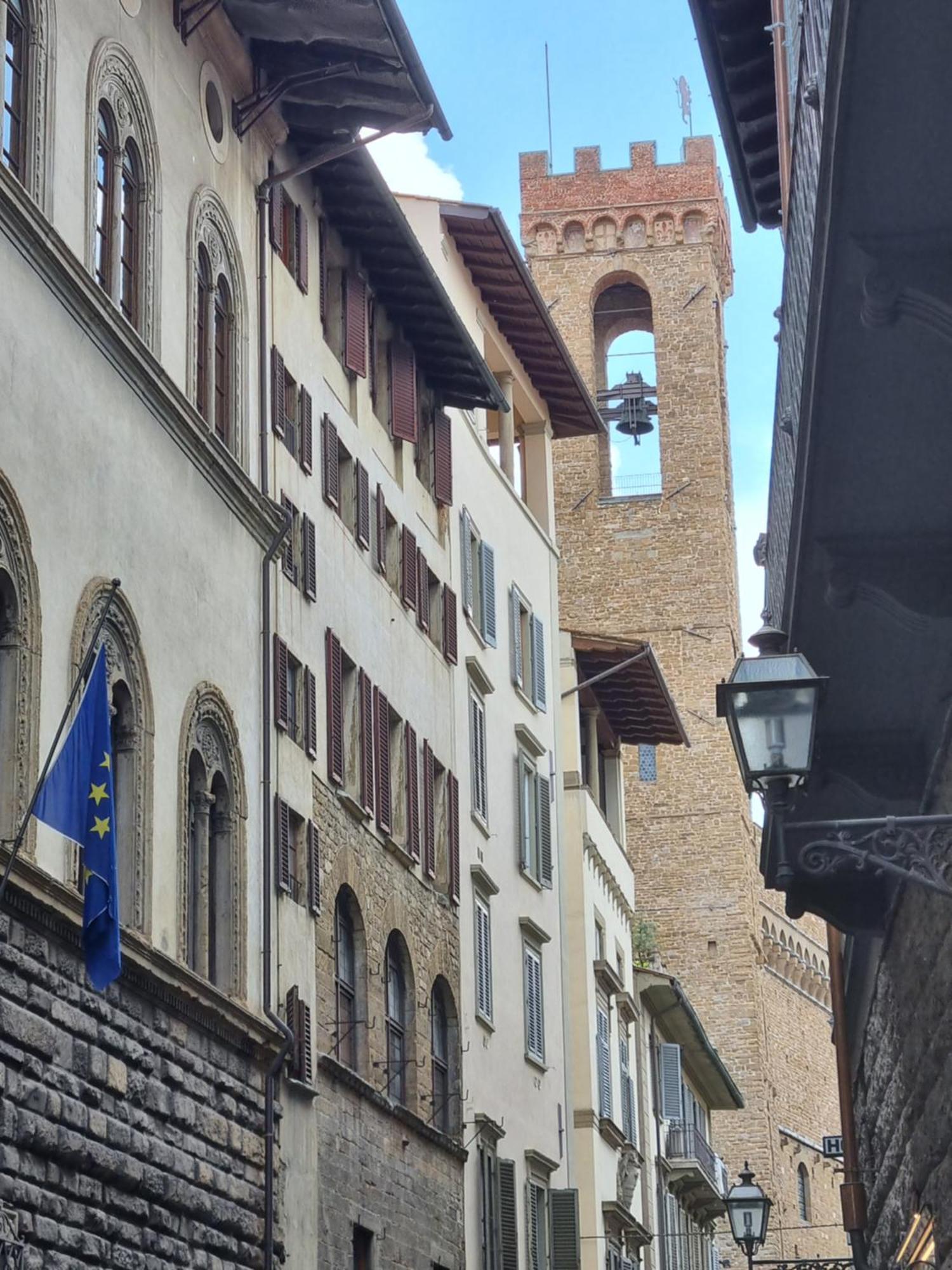 La Sede Dell'Arte Monolocale Studio E Camere In Torre Medievale Vicino A Duomo E Piazza Signoria Florence Exterior photo